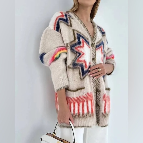 Commense Caesar's Palace Cardigan - Picture 4 of 5